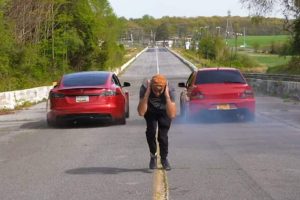 tesla-model-s-plaid-drags-trailered-1000-hp-mitsub