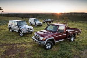 toyota land cruiser 70 02