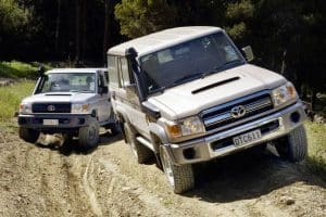 toyota_land_cruiser_70_8