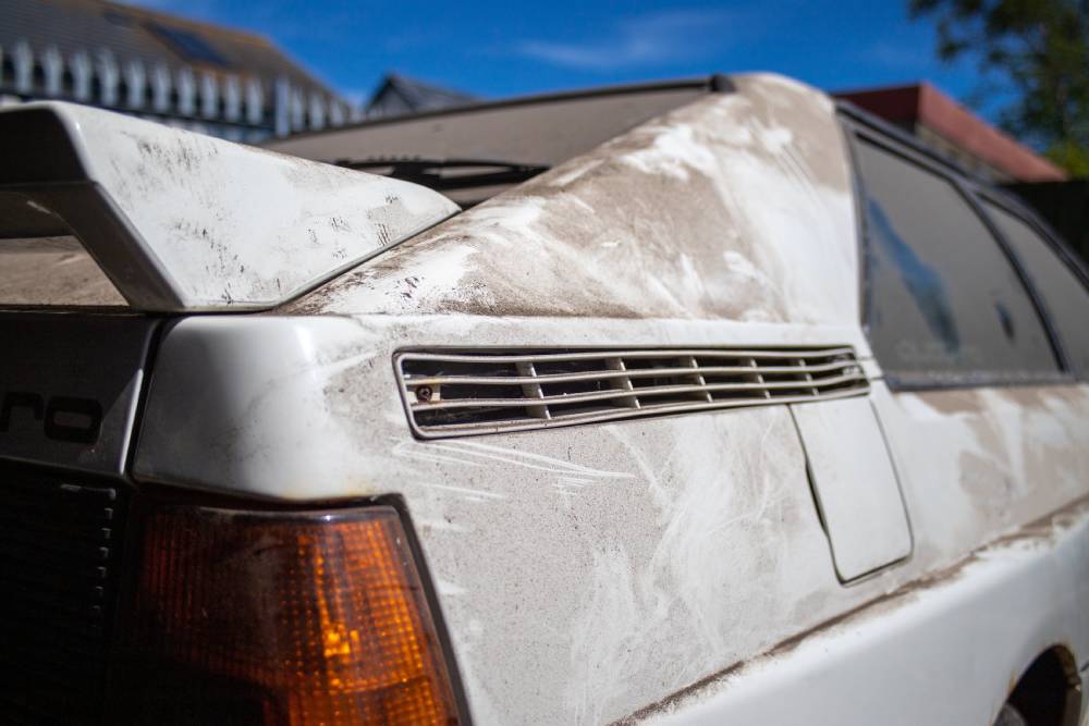 https://autogreeknews.gr/wp-content/uploads/2022/06/1982-Audi-Quattro-Turbo-barn-find-36.jpg
