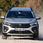 2022-Dacia-Jogger-(10)