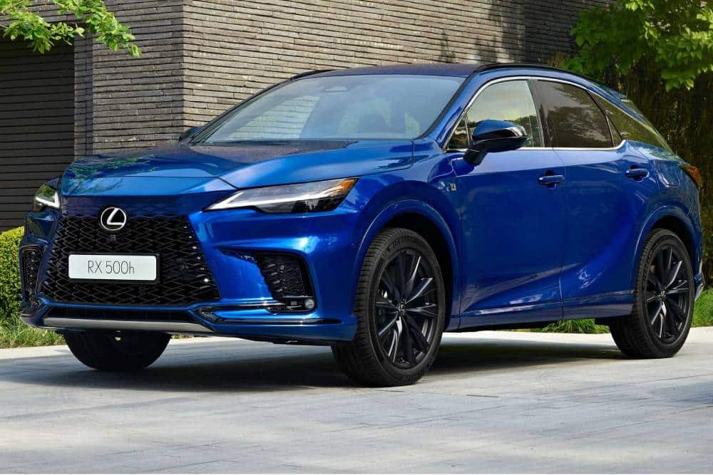 https://autogreeknews.gr/wp-content/uploads/2022/06/2023-lexus-rx-500h-heat-sapphire-blue-front-angle.jpg