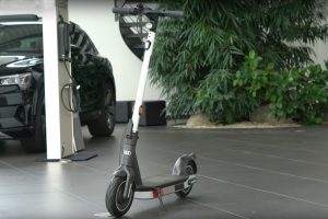 Audi-electric-kick-scooter_5