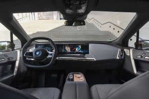 BMW-iX-M60-(8)