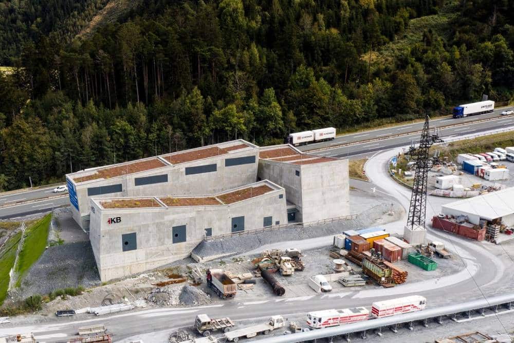 https://autogreeknews.gr/wp-content/uploads/2022/06/Brenner_Base_Tunnel-8.jpg