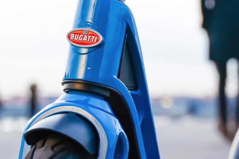https://autogreeknews.gr/wp-content/uploads/2022/06/Bugatti-electric-scooter_8.jpg