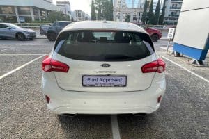 Ford-Focus-Vignale-2021-(4)