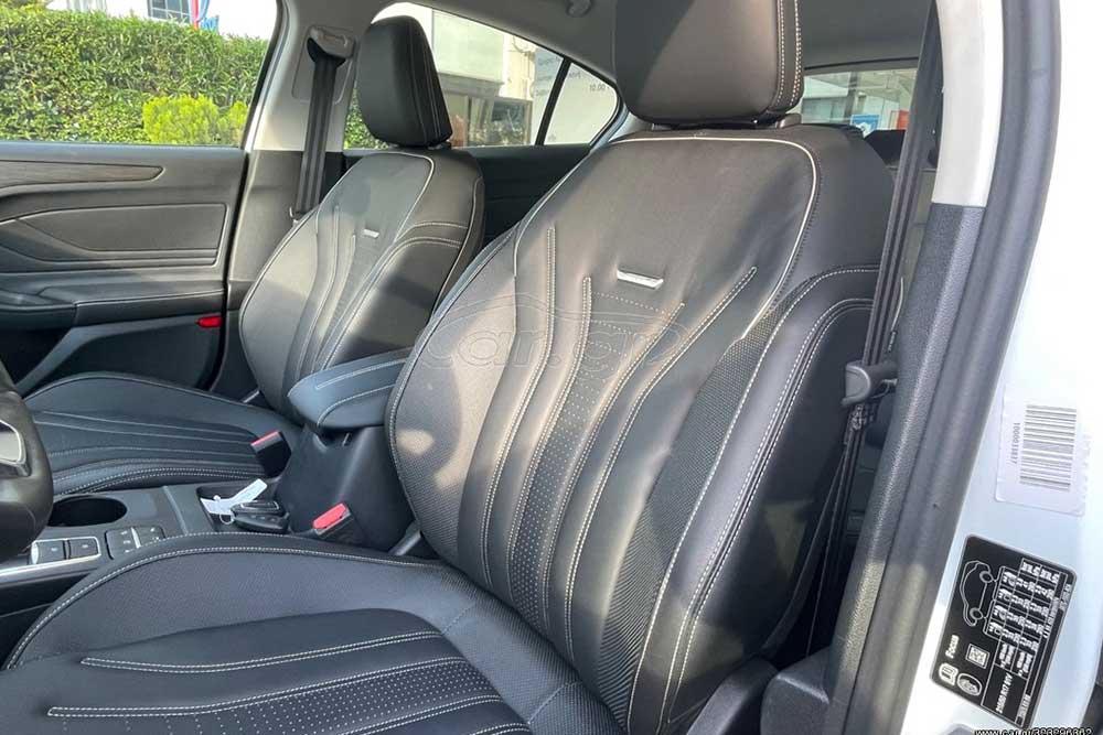 https://autogreeknews.gr/wp-content/uploads/2022/06/Ford-Focus-Vignale-2021-7.jpg