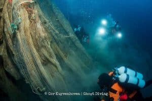 Hyundai-Healthy-Seas-(6)