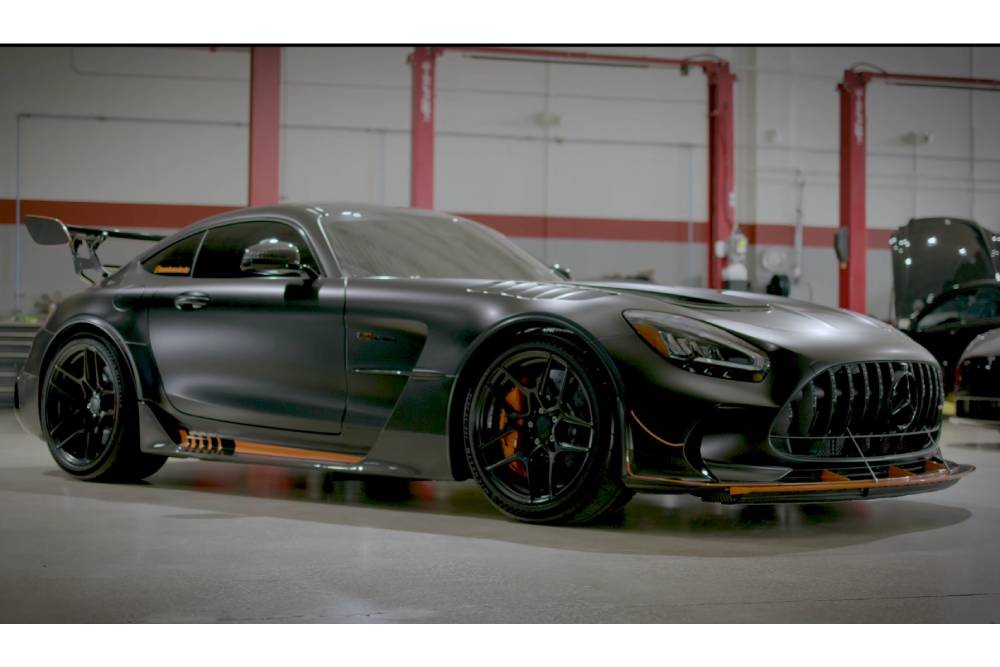 https://autogreeknews.gr/wp-content/uploads/2022/06/Mercedes-AMG-GT-Black-Series-Renntech-7.jpg
