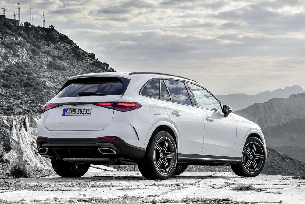 https://autogreeknews.gr/wp-content/uploads/2022/06/Mercedes-GLC-2022-14.jpg