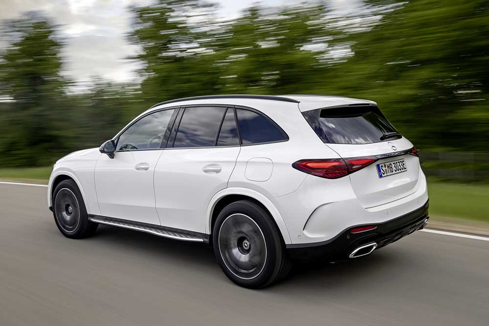 https://autogreeknews.gr/wp-content/uploads/2022/06/Mercedes-GLC-2022-3.jpg
