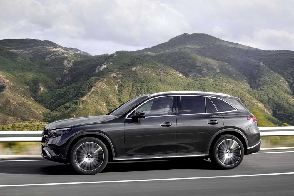 https://autogreeknews.gr/wp-content/uploads/2022/06/Mercedes-GLC-2022-7.jpg
