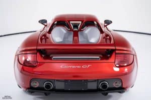 Porsche-Carrera-GT-6