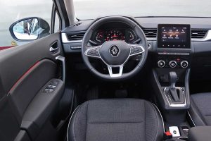 Renault Captur 1.3 TCe 140 hp MHEV (14)