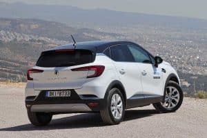 Renault Captur 1.3 TCe 140 hp MHEV (8)