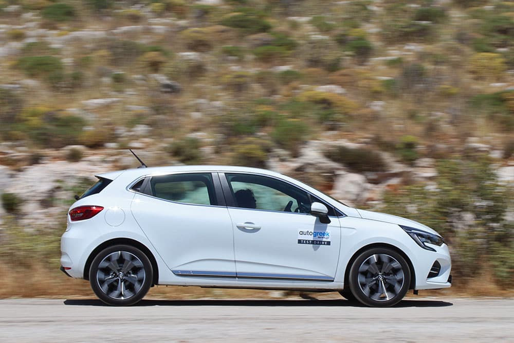 https://autogreeknews.gr/wp-content/uploads/2022/06/Renault-Clio-1.5-Blue-dCi-100-hp-7.jpg