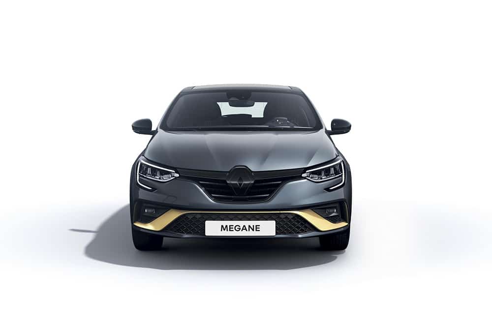 https://autogreeknews.gr/wp-content/uploads/2022/06/Renault-MEGANE-BERLINE-E-Tech-engineered3.jpg