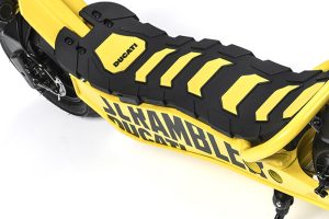 Scrambler-Ducati-Cross-E_3