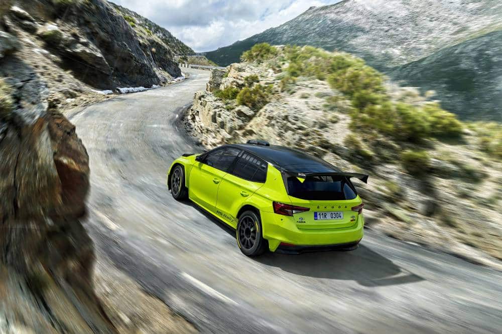 https://autogreeknews.gr/wp-content/uploads/2022/06/Skoda-Fabia-RS-Rally2-12.jpg