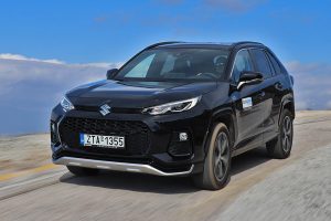 Suzuki Across Plug-in Hybrid (1)