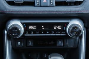 Suzuki Across Plug-in Hybrid (16)