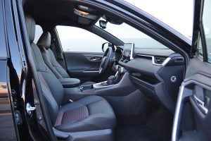 Suzuki Across Plug-in Hybrid (3)