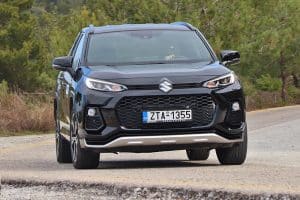 Suzuki Across Plug-in Hybrid (31)