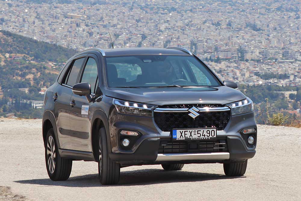 https://autogreeknews.gr/wp-content/uploads/2022/06/Suzuki-S-Cross-2WD-2022-11.jpg