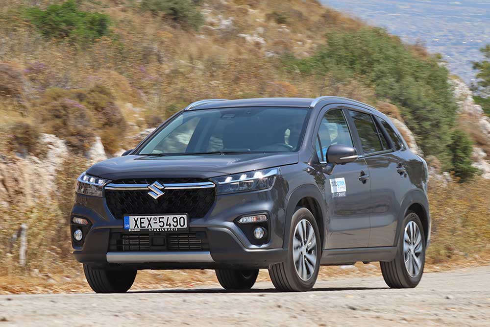 https://autogreeknews.gr/wp-content/uploads/2022/06/Suzuki-S-Cross-2WD-2022-8.jpg