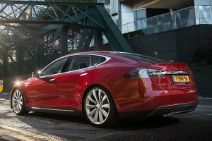 Tesla-Model_S-20132