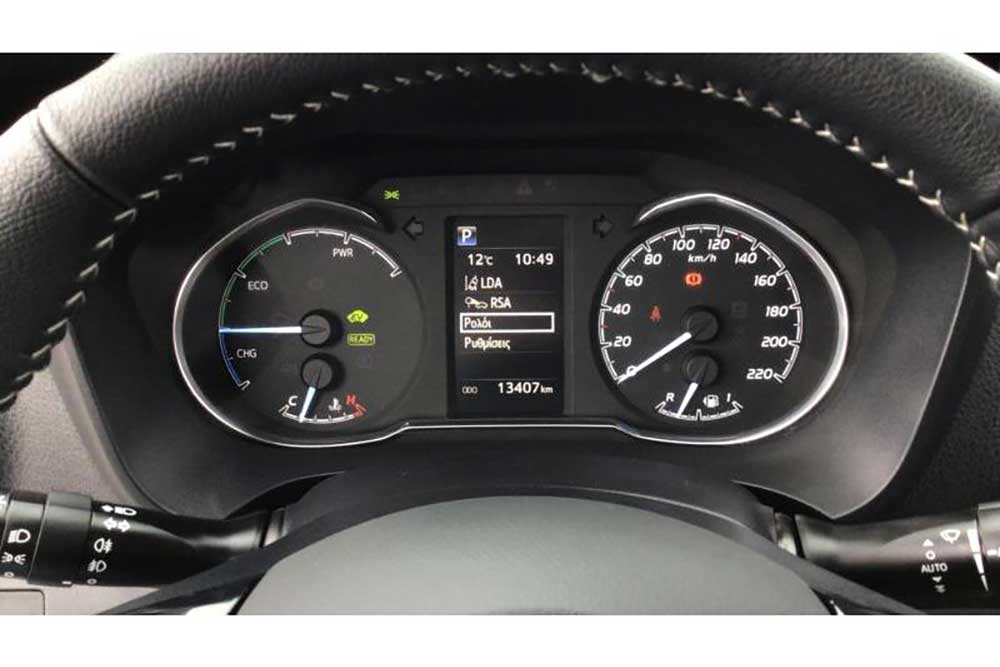 https://autogreeknews.gr/wp-content/uploads/2022/06/Toyota-Yaris-Hybrid-2018-7.jpg