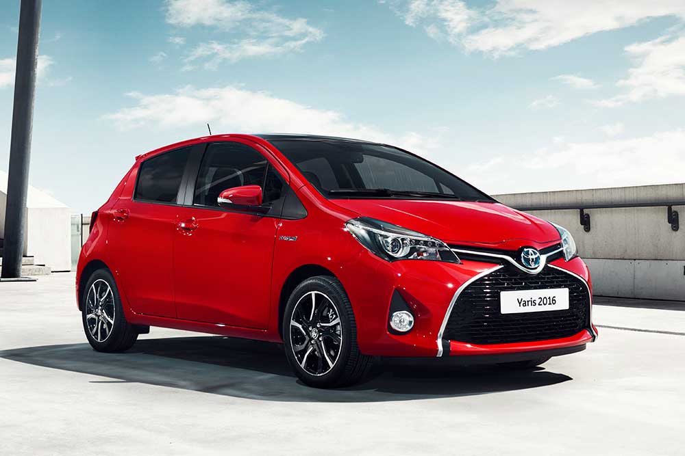 https://autogreeknews.gr/wp-content/uploads/2022/06/Toyota-Yaris-Hybris-2016-1.jpg