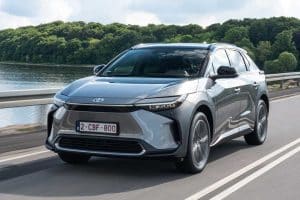 Toyota-bZ4X-(1)