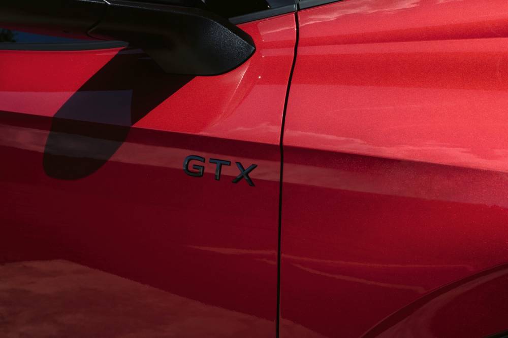 https://autogreeknews.gr/wp-content/uploads/2022/06/VW-ID.4-GTX-And-ID.5-GTX-14.jpg