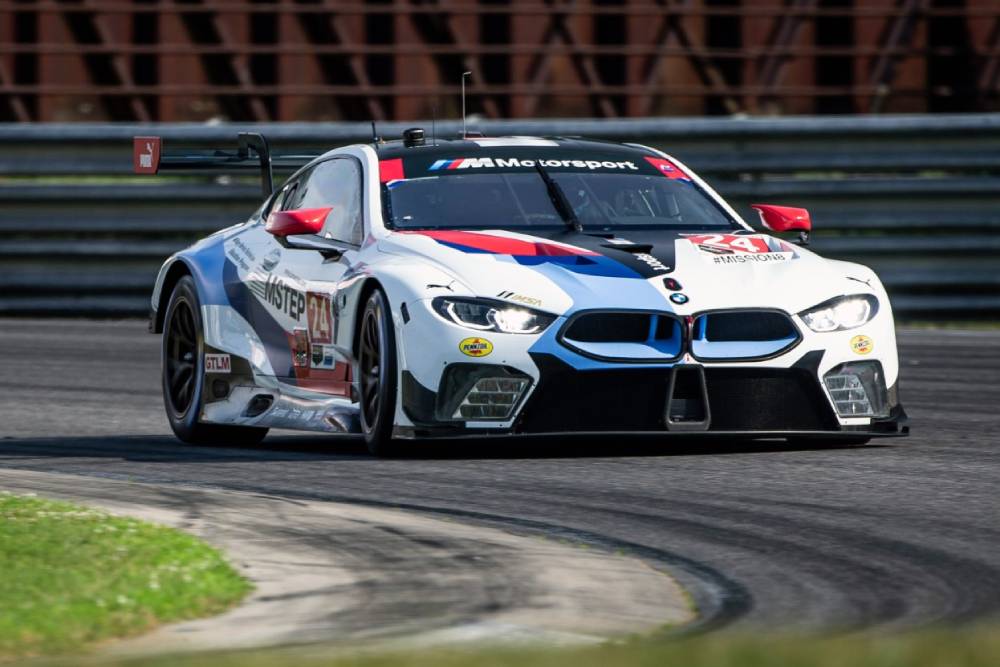 https://autogreeknews.gr/wp-content/uploads/2022/06/bmw-m8-gte.jpg