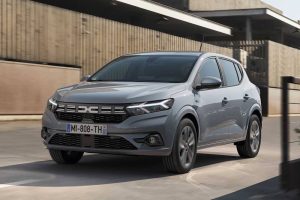 dacia-la-nuova-identita-di-marca-della-gamma (4)