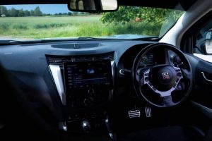 nissan navara-r official 04