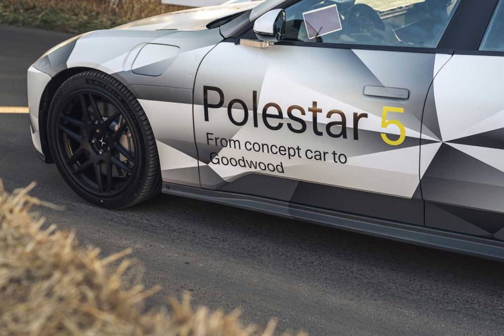 https://autogreeknews.gr/wp-content/uploads/2022/06/polestar-5-prototype-at-the-2022-goodwood-festival-8.jpg