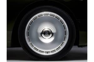 rolls-royce_phantom_ewb_676