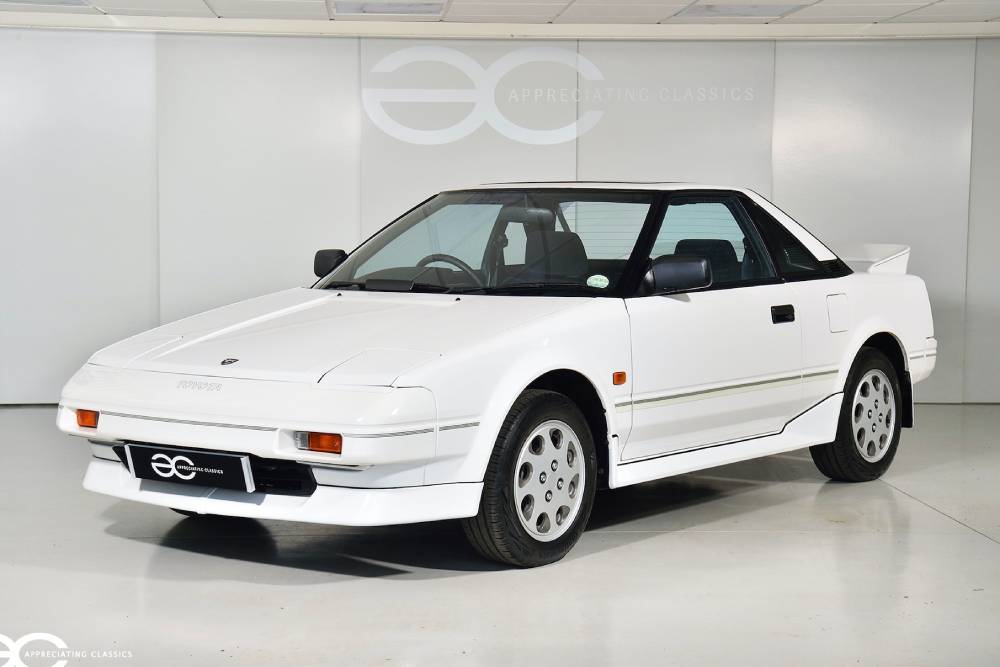 https://autogreeknews.gr/wp-content/uploads/2022/07/1990-Toyota-MR2-Mk1-00005.jpg