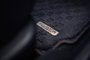 1995-Nissan-Skyline-R33-16