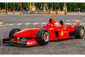 1998-Ferrari-F300-Formula-1-Schumacher-1-1