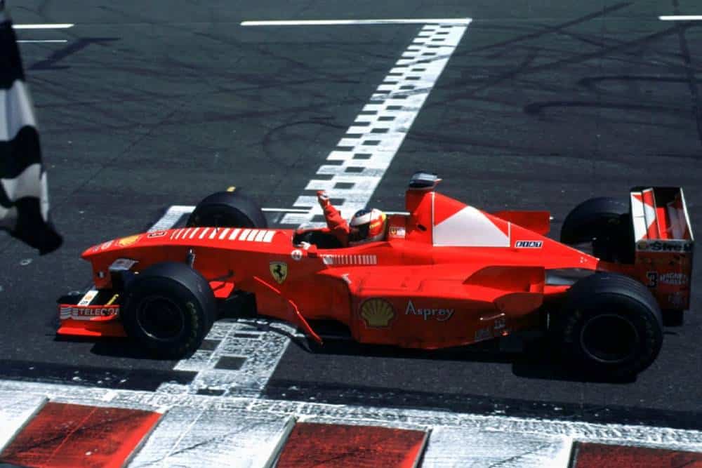https://autogreeknews.gr/wp-content/uploads/2022/07/1998-Ferrari-F300-Formula-1-Schumacher-26.jpg