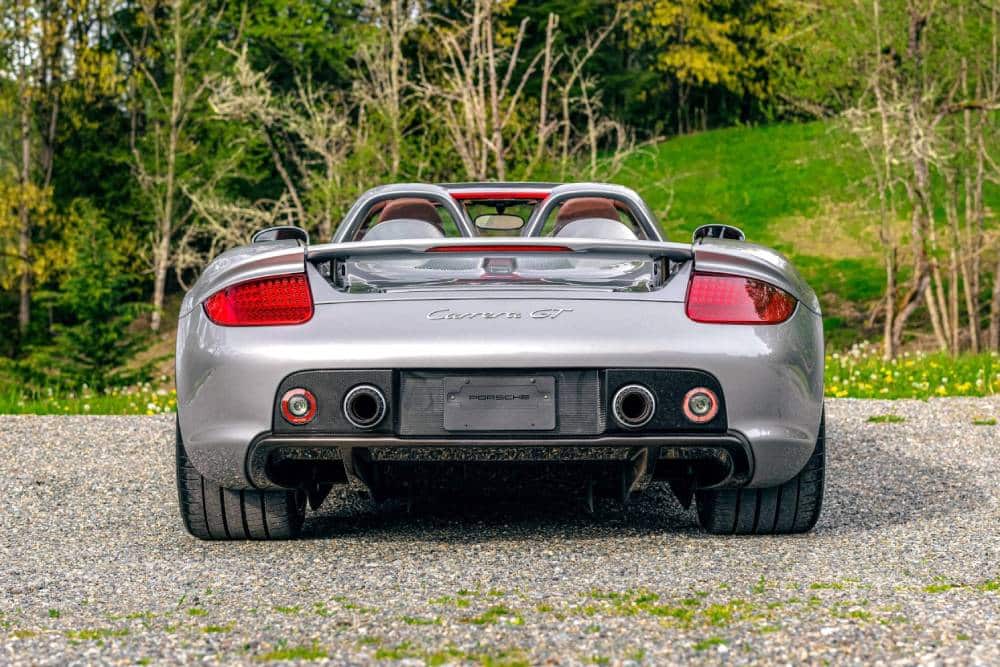 https://autogreeknews.gr/wp-content/uploads/2022/07/2004_porsche_carrera-gt_006_web-scaled-1.jpg