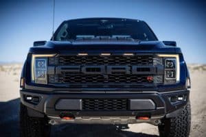 2023 F-150 Raptor R_exterior_ Antimatter Blue_ 07 (1)