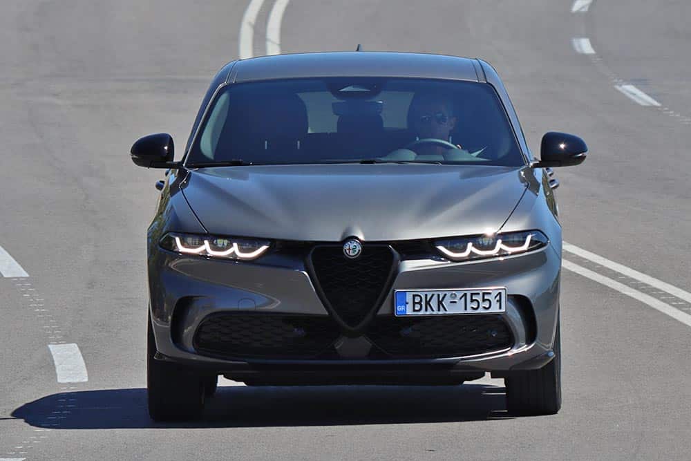 https://autogreeknews.gr/wp-content/uploads/2022/07/Alfa-Romeo-Tonale-1.5-130-PS-14.jpg