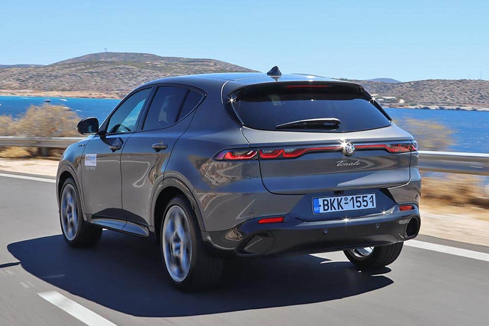 https://autogreeknews.gr/wp-content/uploads/2022/07/Alfa-Romeo-Tonale-1.5-130-PS-19.jpg