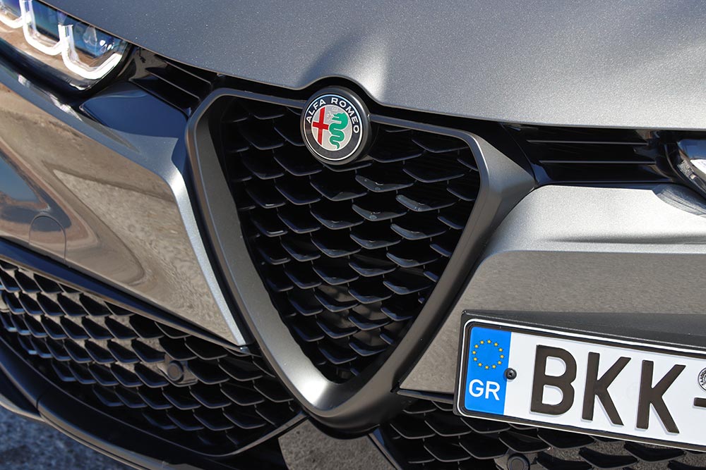 https://autogreeknews.gr/wp-content/uploads/2022/07/Alfa-Romeo-Tonale-1.5-130-PS-5.jpg