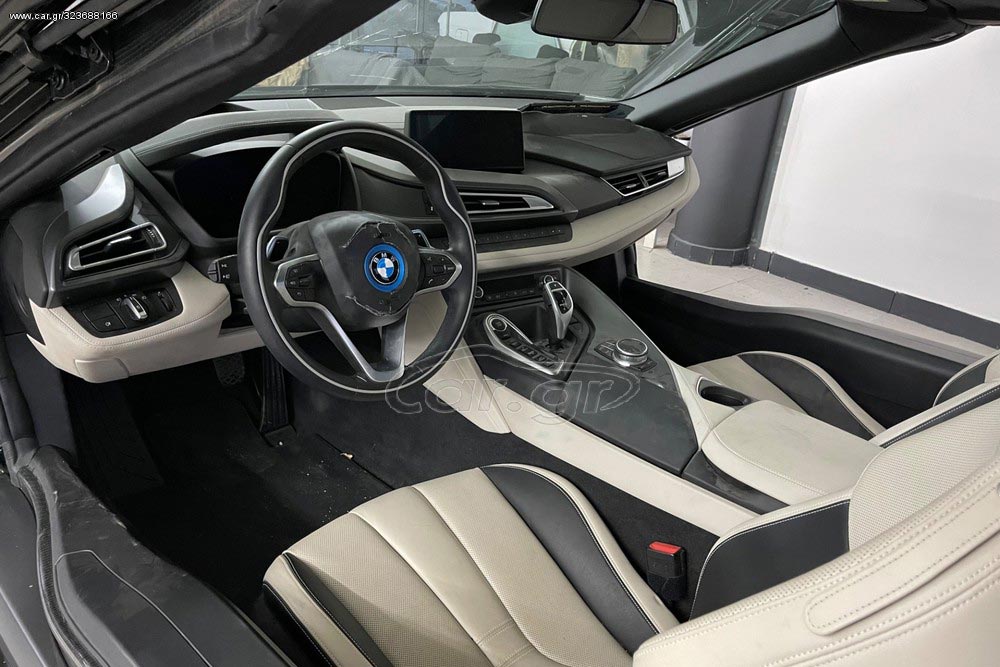 https://autogreeknews.gr/wp-content/uploads/2022/07/BMW-i8-crash-3.jpg